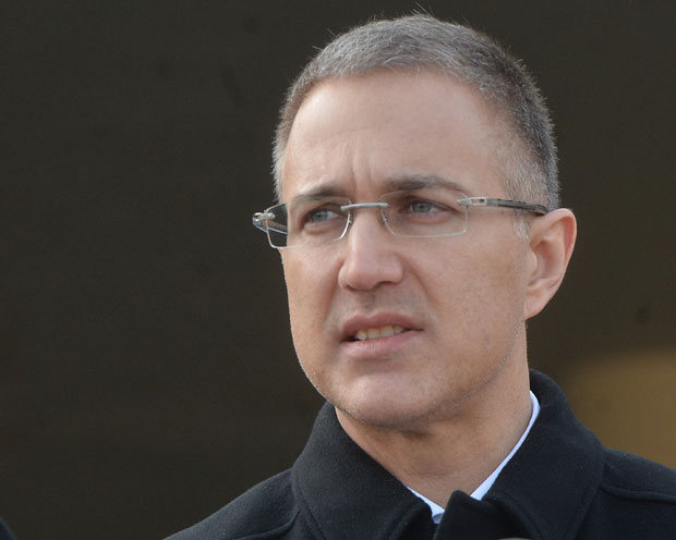 Стефановић: Ђиласу жао што не може да препродаје маске као што је препродавао секунде када је био на власти